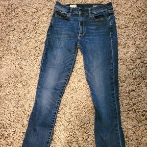 High waisted jeans